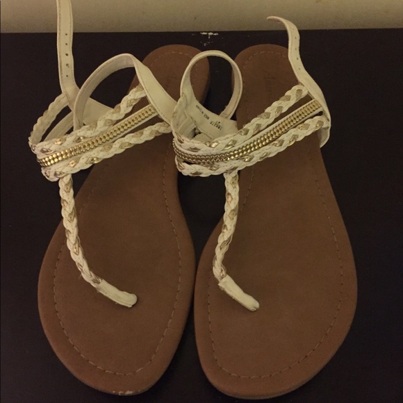 Women’s Sandals - Picture 2 of 2